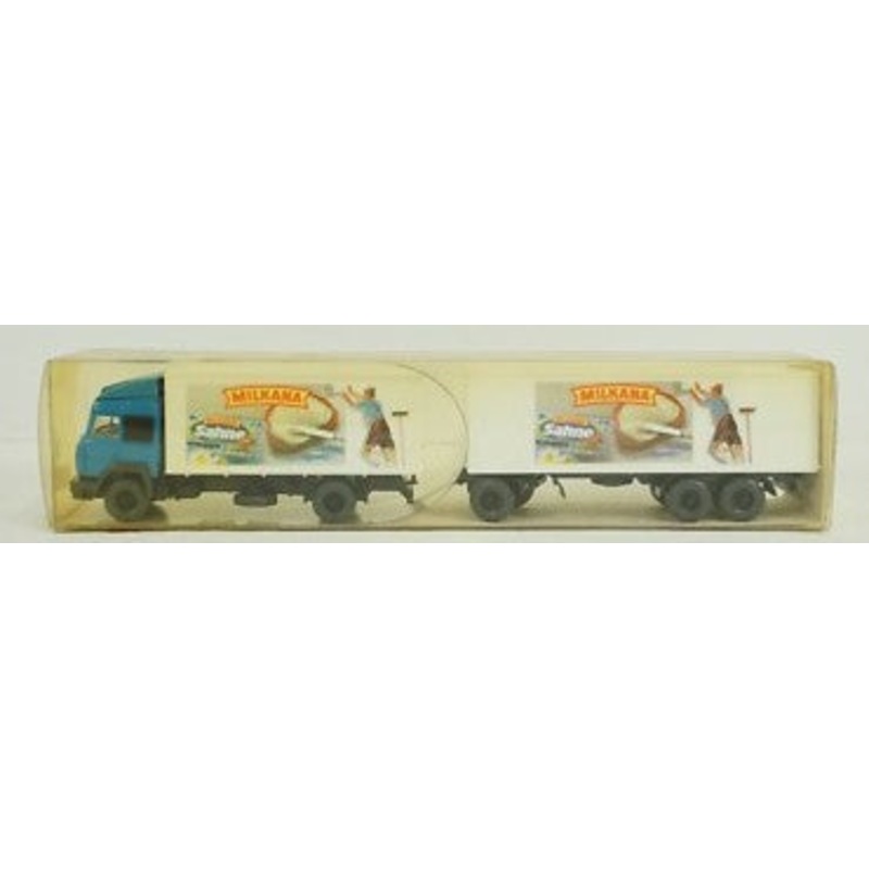 Wiking 29475 HO Scale Iveco 190.36 Koffer Fernlastzug Milkana Tractor Trailer