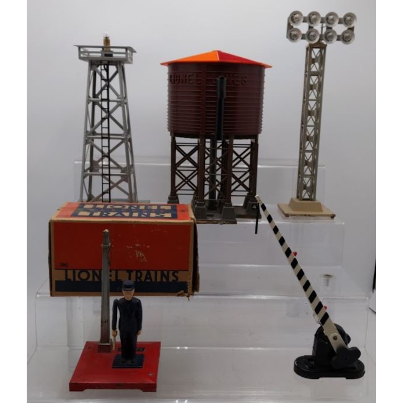 Vintage Lionel 1045, 138, 195, 494, & 252 O Gauge Postwar Accessories [5]/Box