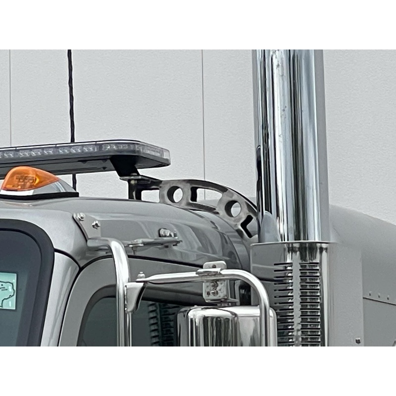 Strobe light bar (BRACKETS ONLY Peterbilt 589  (Flattop Day cab only) #NU-003