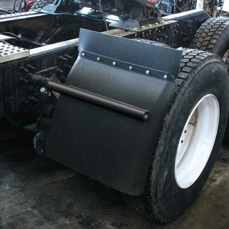 TFEN-Q20 24 Quarter Fender Kit with Tube Mounts  Poly
